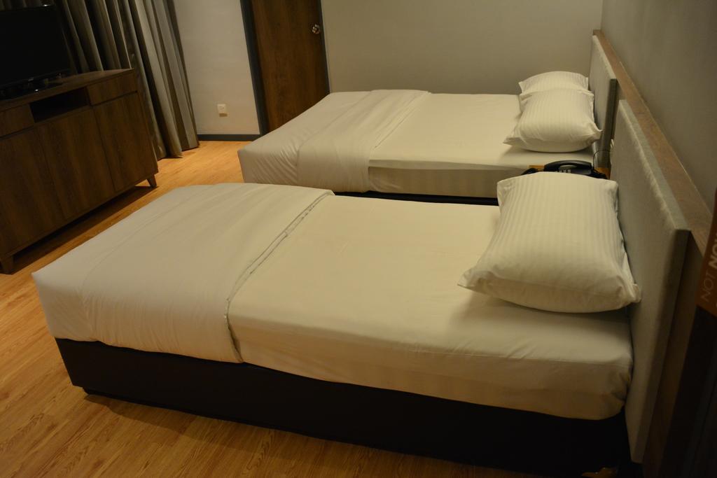 Go Hotel Субанґ-Джая Номер фото